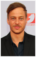 /album/buscamos/a18d845-da7eacc2a6c5437382f08f00ef847843-png-srz-p-220-340-75-22-0-50-1-20-0-png1/